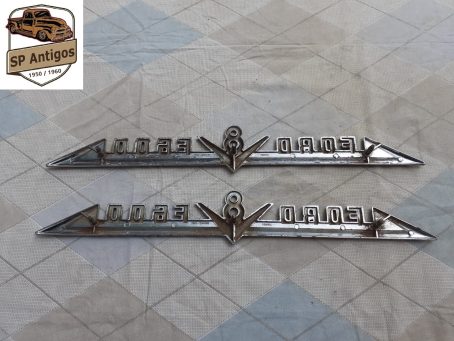 Emblema Lateral Ford F-600 V8